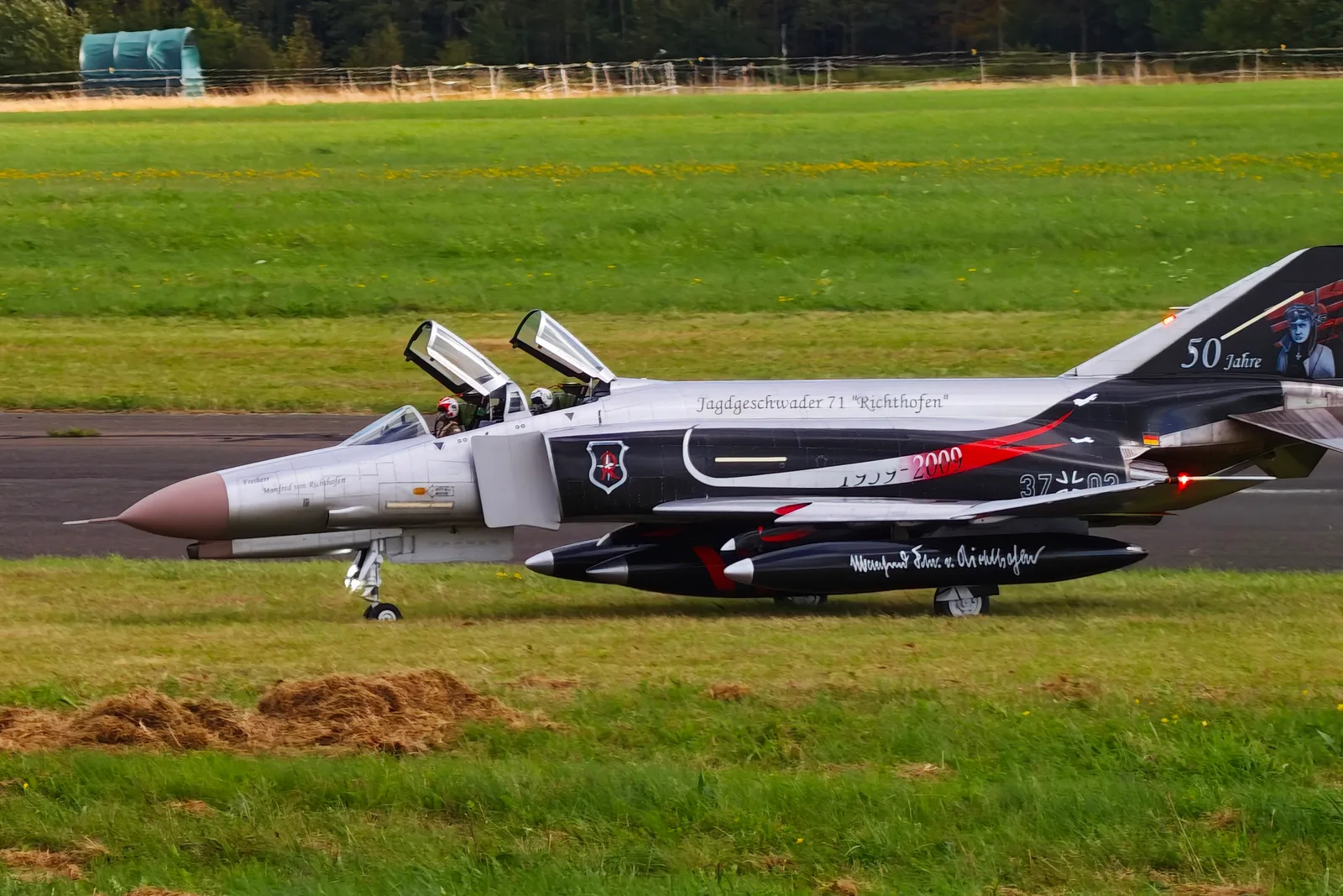 Großes F-4-Phantom-Modell mit Richthofen-Sonderlackierung